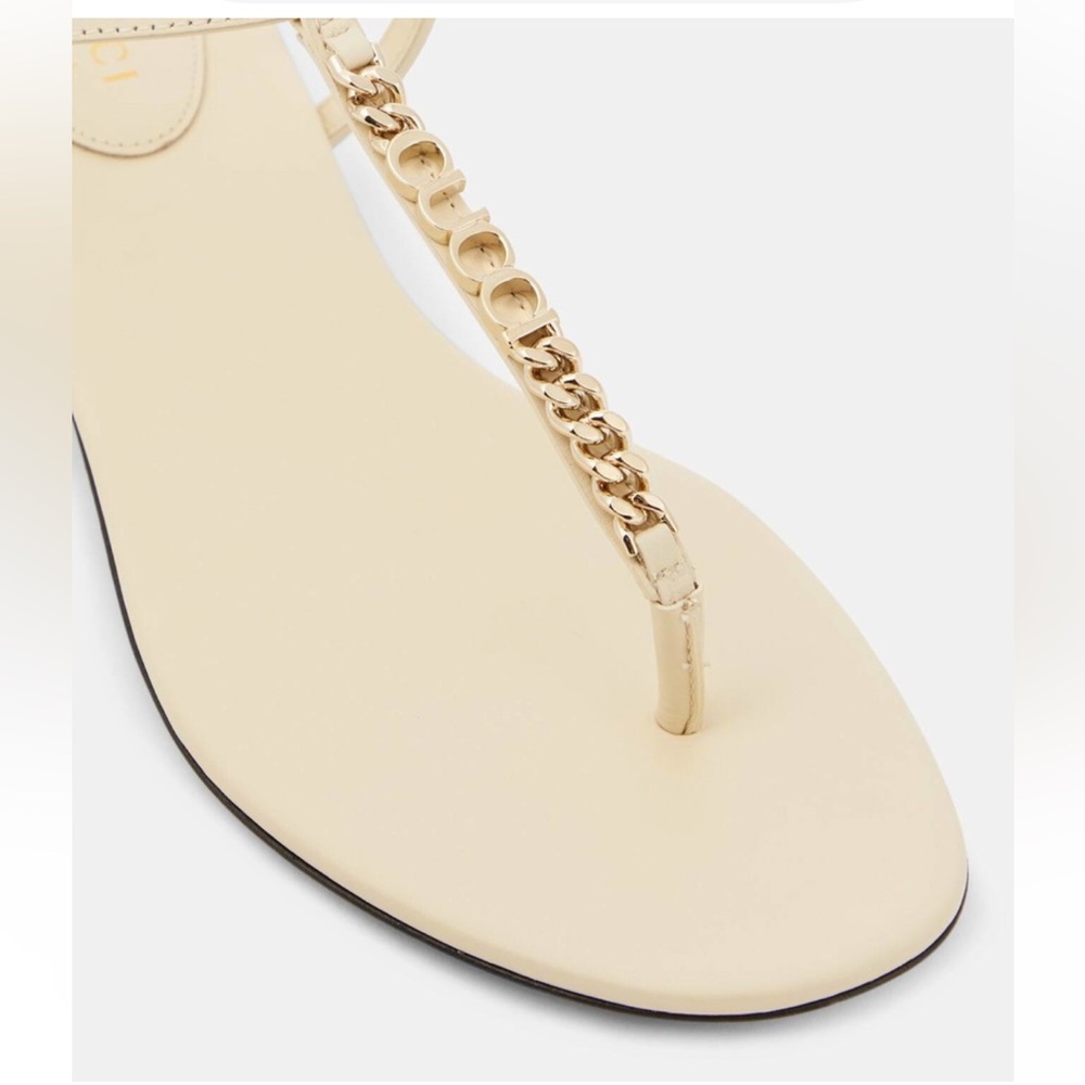 Gucci White Leather Sandals Minimalist Design